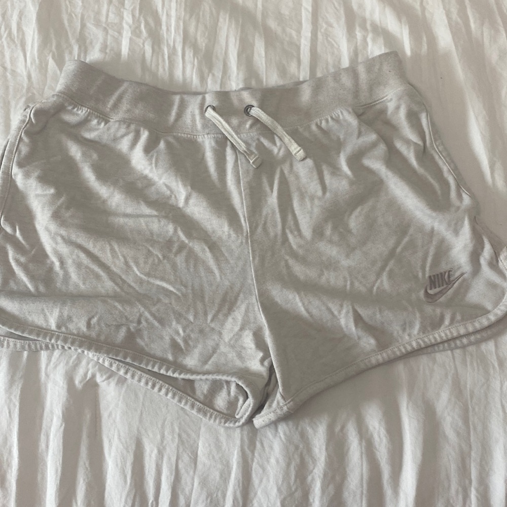 Comfy White Nike shorts